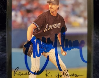 Randy Johnson Authentic Hand Signed Topps Baseball Card Big Unit HOF Autographed Hall of Fame Autograph Seattle Mariners Arizona Cardinals