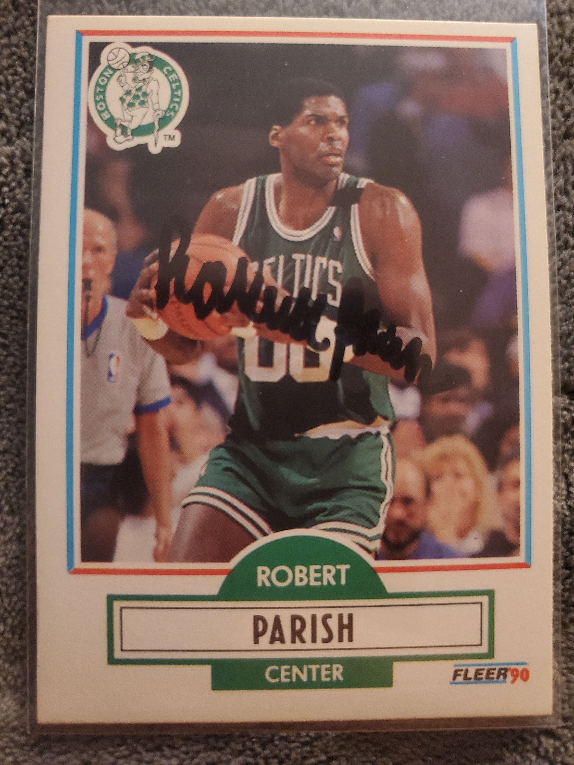 Robert Parish Autographed 8x10 NBA Boston Celtics Hall Of Fame Basketball  Legend