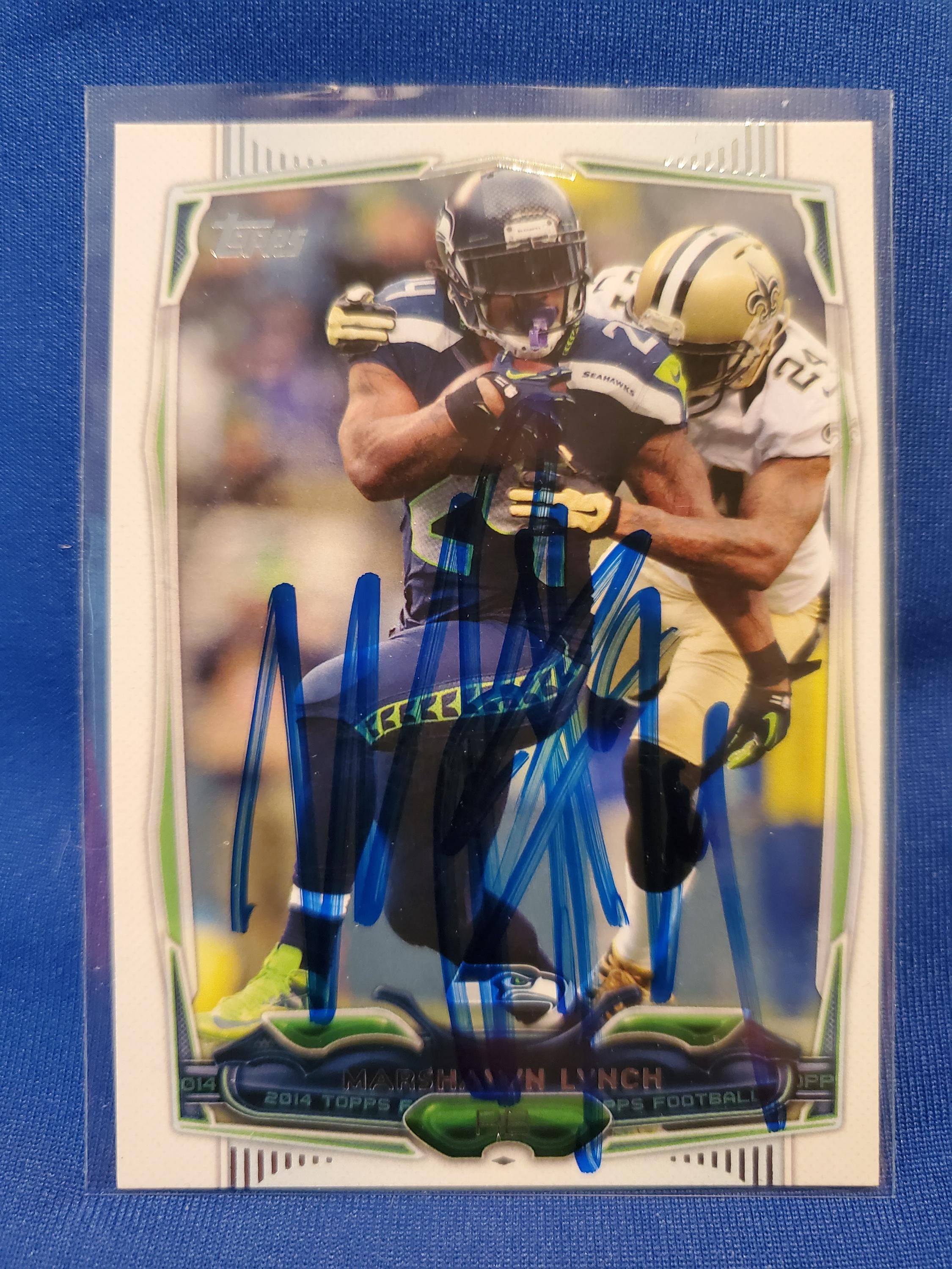 Marshawn Lynch Authentic Hand Signed 2013 Topps Card Autographed