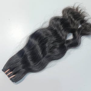 Remy Wavy Indian Human Hair Extensions - Double Drawn - 100 Grams bundle