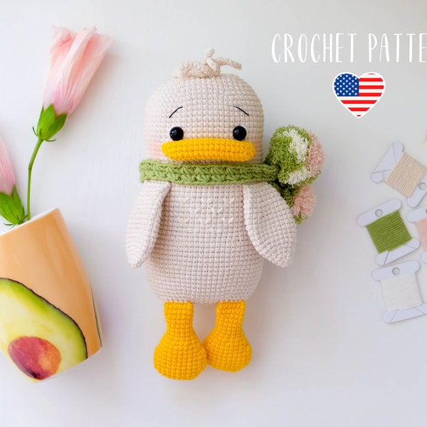 Crochet little duck, amigurumi bird crochet pattern, lovely duckling Easter decor