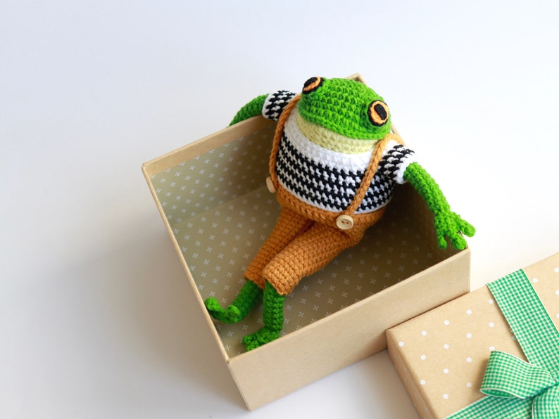 Crochet pattern Frog Toad PDF amigurumi tutorial cute froggy amigurumi body frog pattern image 6