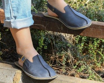Nachhaltige Barfußsandalen, Minimalistische Schuhe, Barfußleder Marineblaue Sandalen, Breite Sandalen für Frauen, Urlaubsclogs