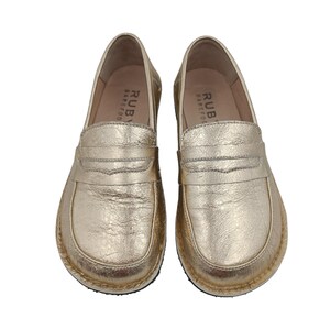Mocassins minimalistes en cuir rose : chaussures faites main à semelle plate et minimalistes image 19