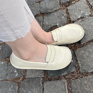 Handmade Beige Leather Barefoot Loafers: Wide Toe Box Moccasins