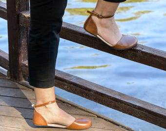 Women’s Barefoot Mary Jane Sandals, Wide Minimalist Sandals in Brown Genuine Leather, Comfortable Everyday Shoes