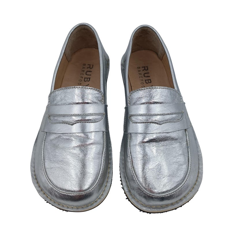 Mocassins minimalistes en cuir rose : chaussures faites main à semelle plate et minimalistes image 18
