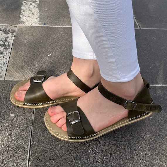 Clarks kestral soar sandals sale