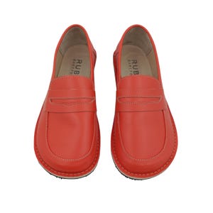 Mocassins minimalistes en cuir rose : chaussures faites main à semelle plate et minimalistes image 13