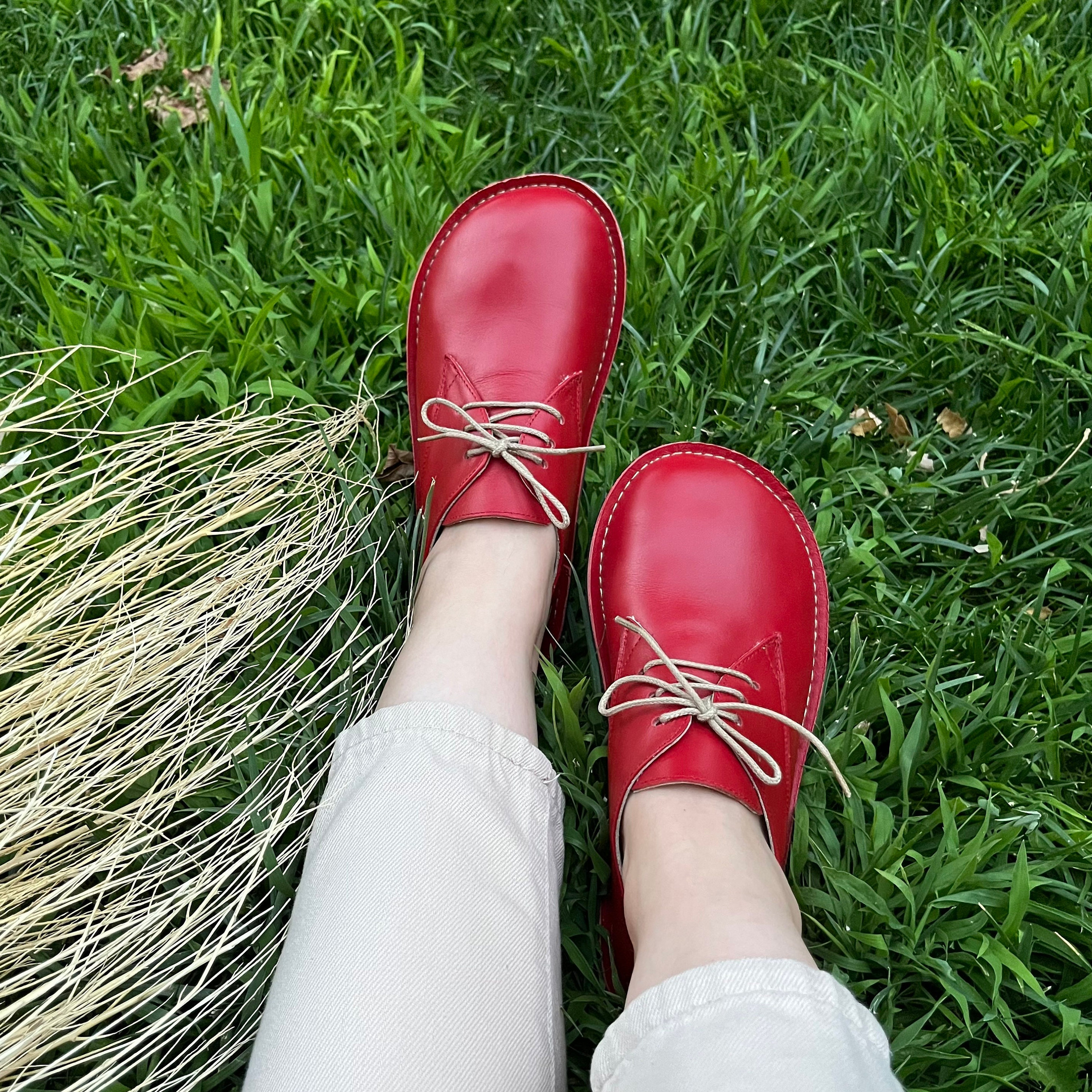 Barefoot Oxford Shoe Women, Red Leather Lace up Shoes