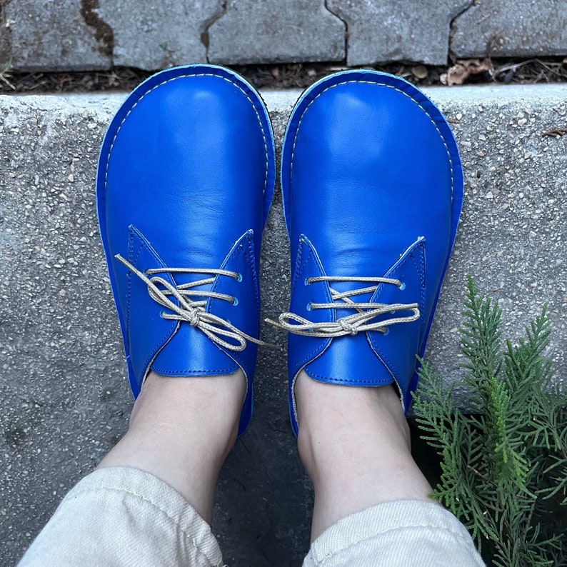 Blue barefoot oxford shoes