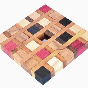 Parquet - Wooden Brain Teaser - Difficulty 4/6 Extreme - Leonardo da Vinci Collection