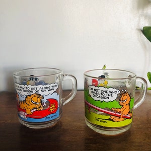 Vintage Garfield hat/ Novelty/ Birthday hats/ 1978 vintage hats/party accessories/party decor/ Garfield Cartoon Characters/Mcdonald Vintage