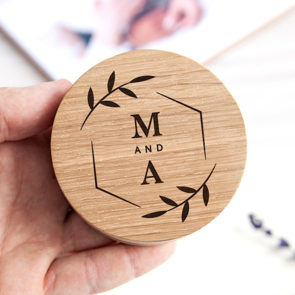 Wooden ring box for wedding ceremony | personalized wood ringbox | Custom ring pillow | engagement ring box ringdrager rustic decor