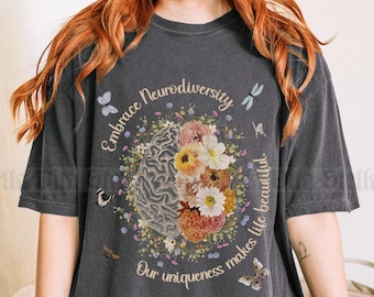 Comfort Colors® 教師用Tシャツ、花と蝶のポジティブシャツ、自閉症啓発、神経多様性の包容、特別支援教育教師用フラワーブレイン
