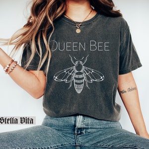 queen bee shirt for her queen b tshirt for mom shirt for mothers day gift for her she is my queen tee bee lover gift