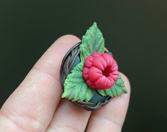 Raspberry Magnet