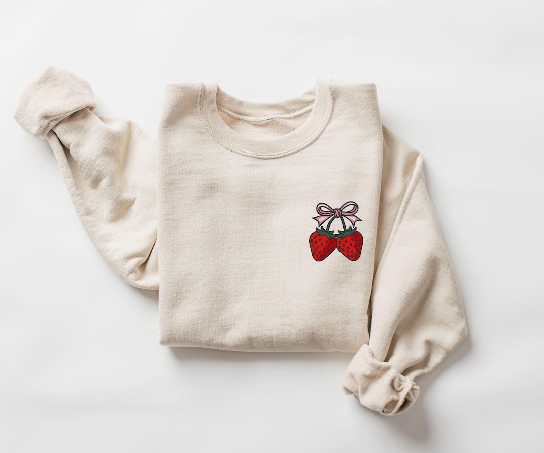 Strawberry Cake Pattern Print Women Crewneck Sweatshirt