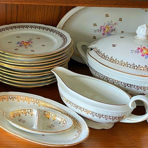 Rare 37 Piece Set Antique Porcelain Dinner Set - Chodziez 1924-50