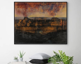 Puede incluir: Una pieza de arte mural rectangular enmarcada que presenta un paisaje abstracto con un primer plano negro oscuro, un plano medio texturizado en ocre y marrón, y un cielo naranja y amarillo vibrante con efectos de pintura goteada.