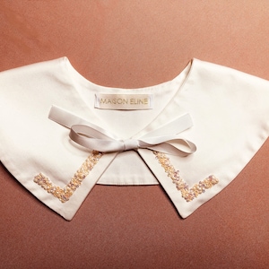 Removable embroidered collar / Peter pan collar / Embroidery collar