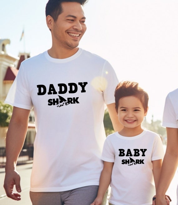Daddy Of The Baby Shark Birthday Daddy Shark Fathers Day T-Shirt Daddy Of The Baby Shark Birthday Daddy Shark Fathers Day T-Shirt