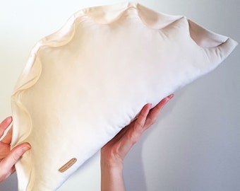 Dumpling Pillow: Perfect New Home Gift - Cozy Pierogi Dumplings Pillow