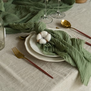 4PCS Cloth Napkins 100% Solid Cotton Table Napkins Serviettes Soft