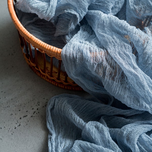 Chemin de table en étamine bleu poussiéreux pour mariage, décoration de table de mariage bleu poussiéreux, chemin de table en gaze bleu poussiéreux