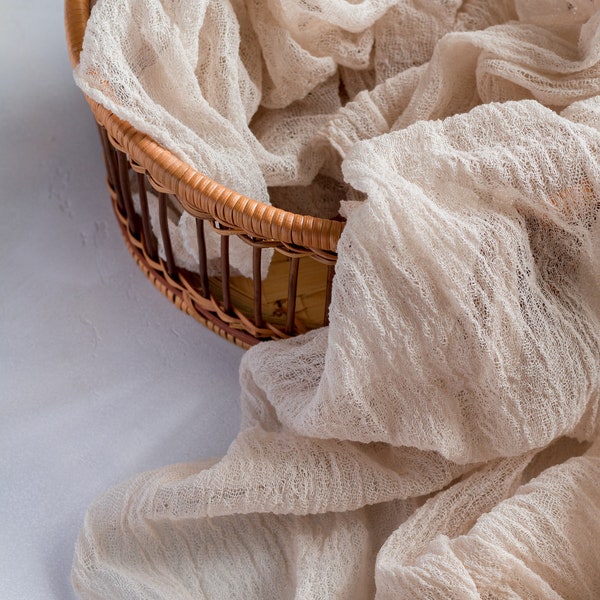 Cérémonie de sable, chemin de table en gaze, centres de table de mariage Boho, chemin de table en tissu de fromage, coton teint à la main, décor de fête de douche nuptiale, allée