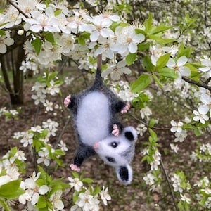 Opossum figurine charm Needle felted realistic opossum ornament gift Collectible cute sculpture Handmade wool miniature animal car keychain
