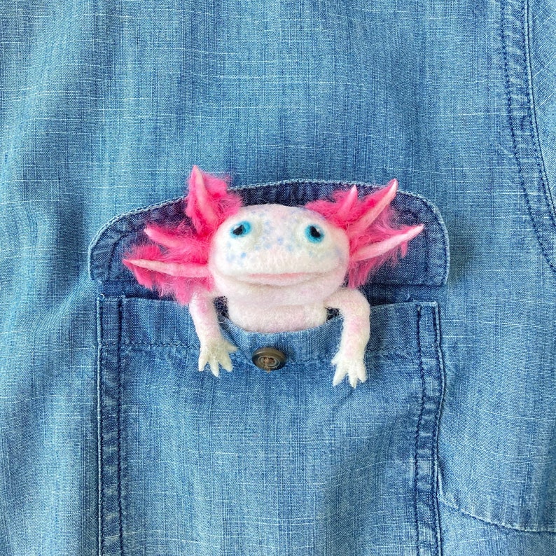 Cute realistic pink axolotl brooch for girl Needle felted amphibian replica pin for women Handmade wool animal jewelry image 8