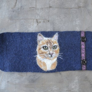 cute-Custom-cat-portrait-from-pet-photo-Personalized-felted-wool-wrist-cuff