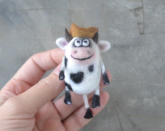 Funny cow cowboy 3d keychain Handmade needle felted bag charm Car key chains Cow necklace pendant for women