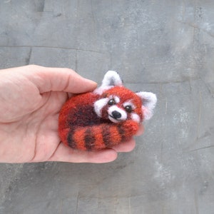 Red-lesser-panda-brooch-for-women-Needle-felted-wool-animal-replica-pin