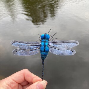 Handmade-realistic-fake-insect-dragonfly-pin