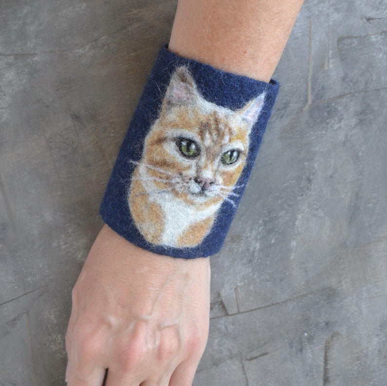 Custom-cat-portrait-from-pet-photo-Personalized-felted-wool-wrist-cuff-armlet