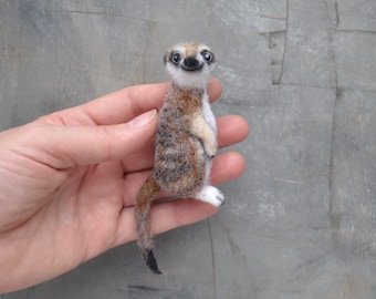 Cute meerkat animal brooch for women Needle felted wool replica pin Wool realistic animal Handmade animal jewelry