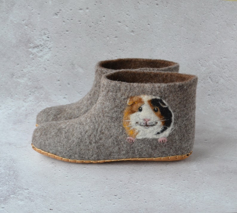 Custom-personalized-guinea-pig-slippers-for-women-Handmade-cute-felted-wool-warm-house-boots