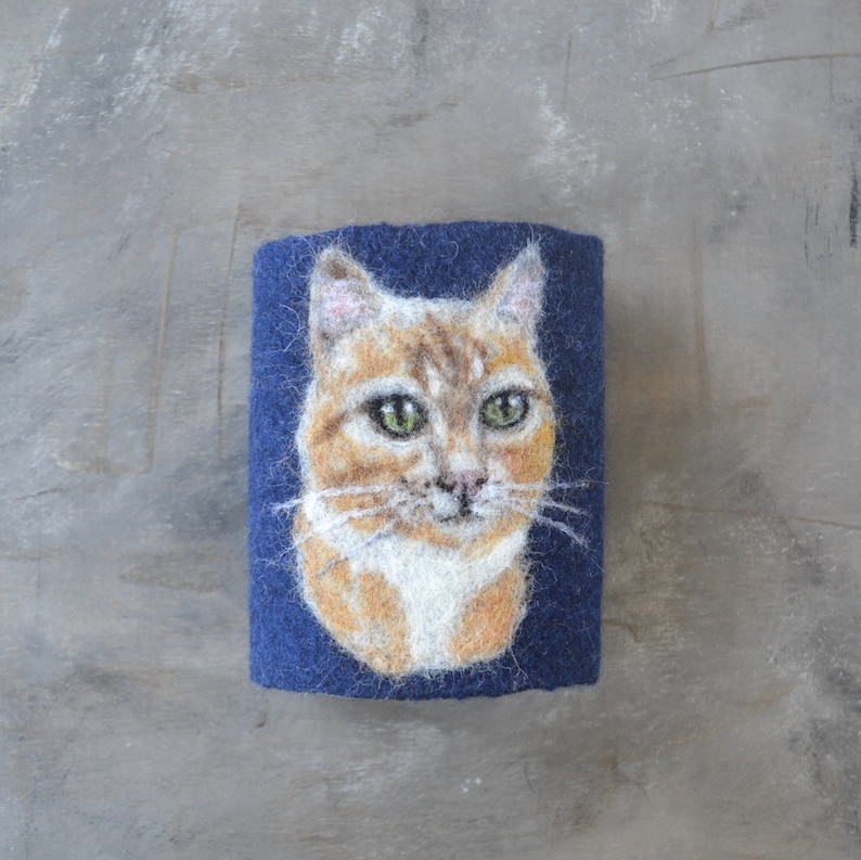 Custom-cat-portrait-from-pet-photo-Personalized-felted-wool-wrist-cuff-cover-arm