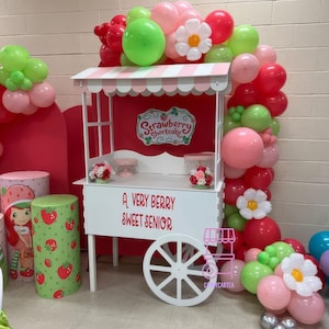 車輪付きのキャンディカート、ピンクとブルーの屋根、誕生日パーティーや結婚式用の屋台の装飾