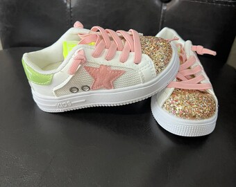 Star sneakers