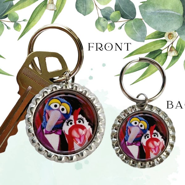 The Muppets Bottlecap Keychain, Gonzo and The Chicken Camilla Keyring, Bag Charm, Fish Extender Gift for Kids, Memorabilia