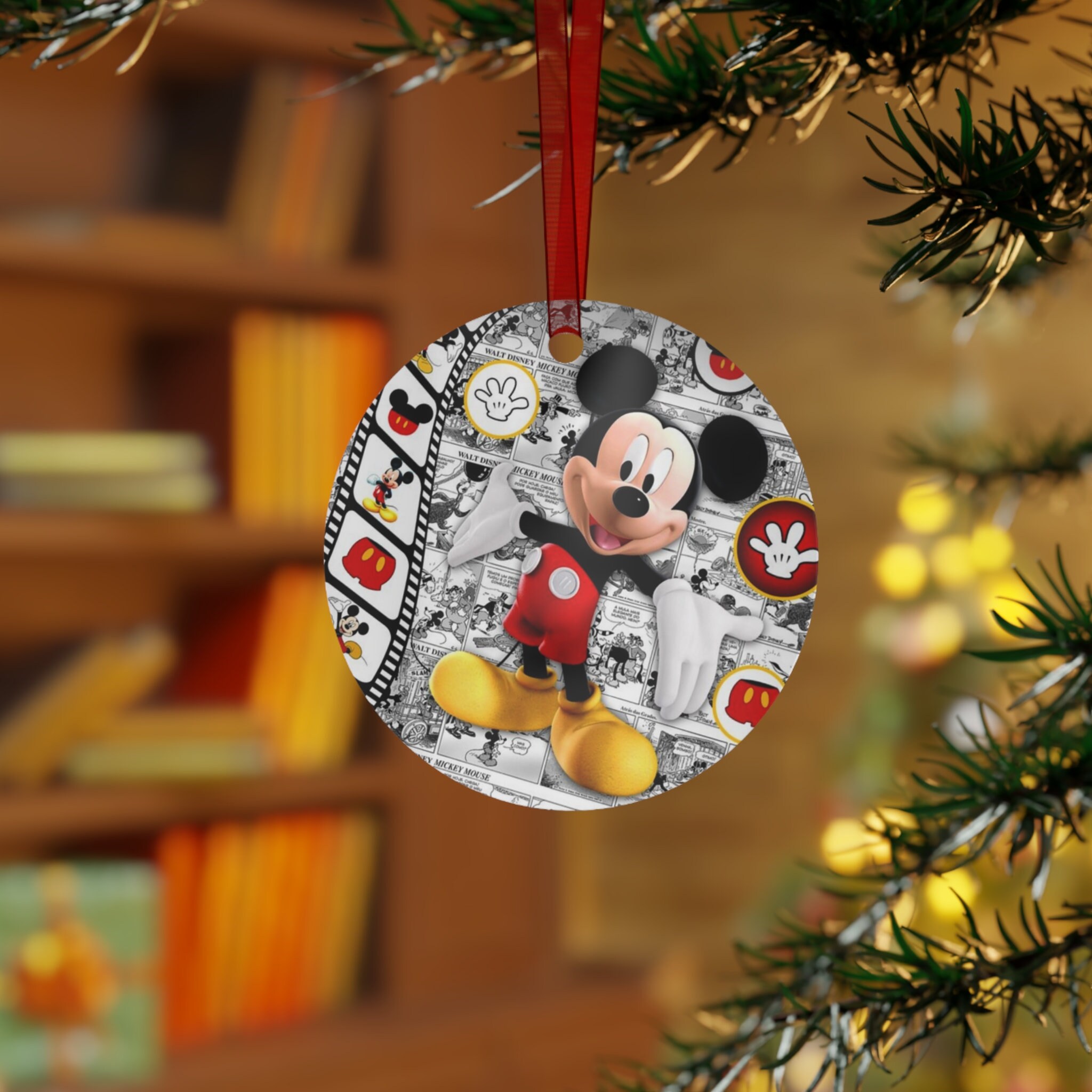 Disney Mickey Mouse Ornaments, Comics Background, Aluminum Christmas 2 ...