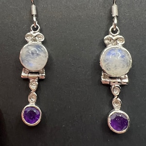 Vintage silver moonstone earrings
