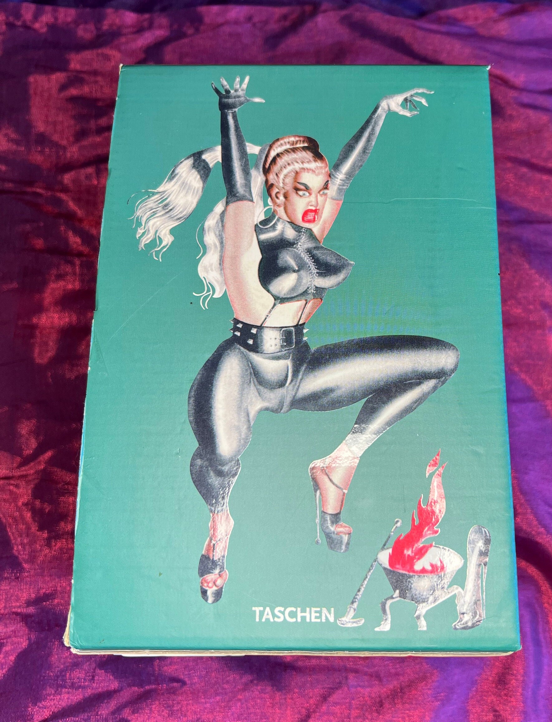 The Complete Reprint of Exotique: The First 36 Issues, 1951
