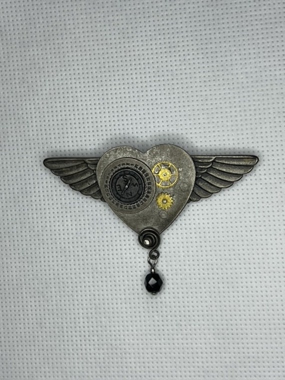 Vintage Steampunk Brooch pin