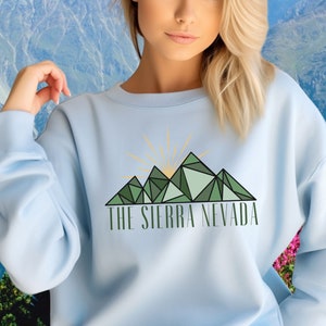 Sierra Nevada Mountains. California mountains. Sierra Nevada sweatshirt. Sierra Nevada shirt. Outdoor lover. California sweatshirt.