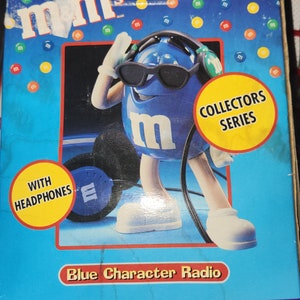 M & M&#39;s Blue Character Radio with Headphones Collector Series - Radio Shack Exclusive - Vintage Radio - NIB