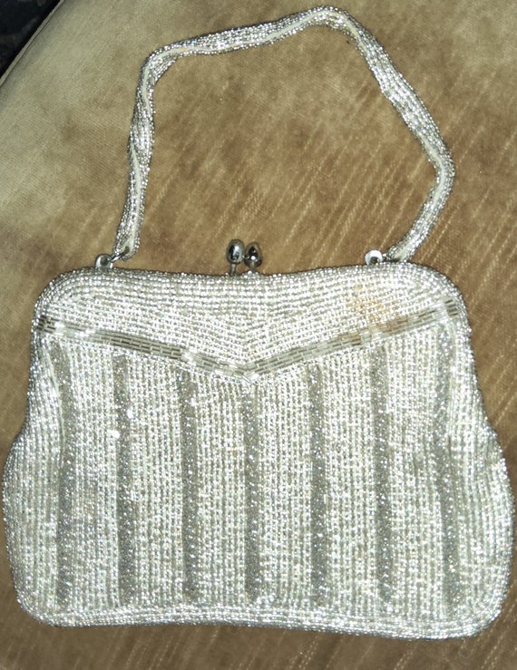 1960s vintage evening handbag with tiny beads